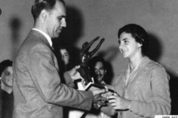 Foto - Galeria de Fotos - AEM 1959