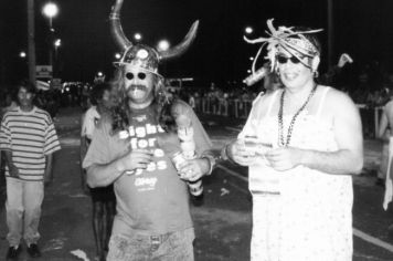 Foto - Galeria de Fotos - Bloco dos Loucos - 1995