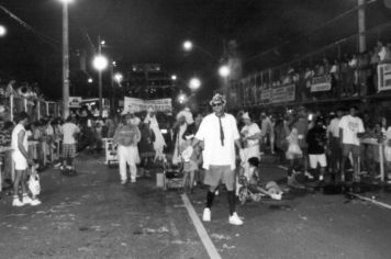 Foto - Galeria de Fotos - Bloco dos Loucos - 1995