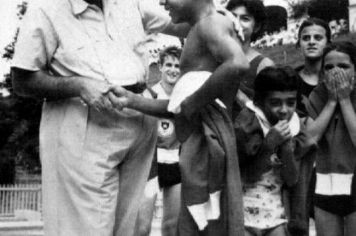 Foto - Galeria de Fotos - AEM 1959