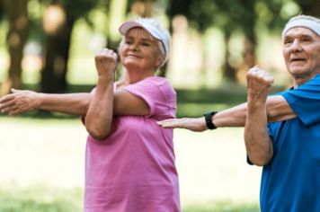 DEPARTAMENTO DE DESENVOLVIMENTO SOCIAL REALIZA AÇÕES EM PROL DO DIA DO IDOSO