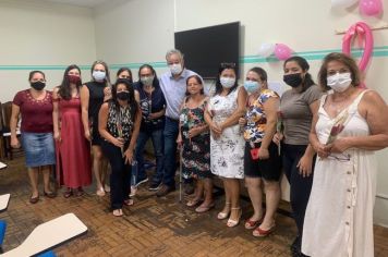 PREFEITURA REALIZA HOMAGENS AS SERVIDORAS PÚBLICAS