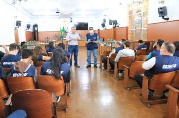 PREFEITO DA AS BOAS VINDAS AOS NOVOS AGENTES CENSITÁRIOS DO IBGE QUE ATUARÃO EM MOCOCA 