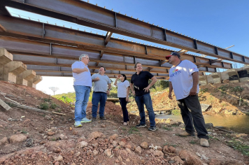  PREFEITURA DE MOCOCA ACOMPANHA ANDAMENTO DA OBRA DA NOVA PONTE ENTRE SÃO BENEDITO DAS AREIAS E MILAGRE