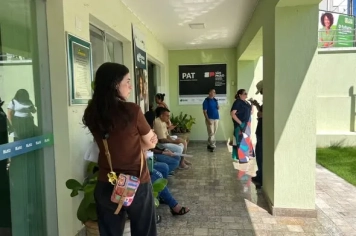 FEIRÃO DE EMPREGOS ACONTECE NESTE MOMENTO EM MOCOCA