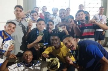 HANDEBOL MASCULINO DE MOCOCA É CAMPEÃO
