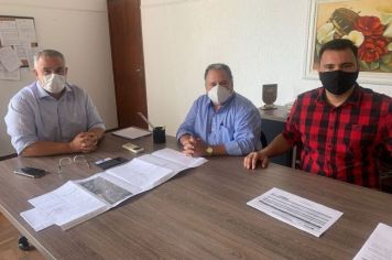 PROJETO DE TERCEIRA VIA NA AVENIDA QUE DÁ ACESSO AS ESCOLAS TÉCNICAS DE MOCOCA