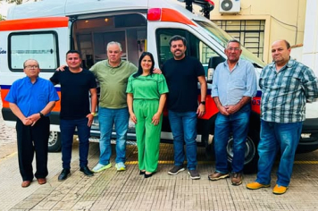 MAIS INVESTIMENTOS PARA A SAÚDE!