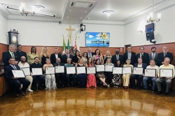 MOMENTO EMOCIONANTE NA CÂMARA MUNICIPAL DE MOCOCA