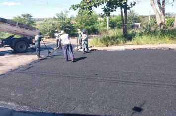  EQUIPE DA OPERAÇÃO TAPA BURACOS SEGUE TRABALHANDO CONSTANTEMENTE 