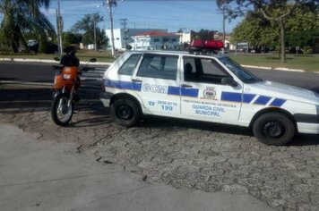INFORMATIVO - Guarda Civil Municipal auxilia Departamento de Trânsito em operações no município
