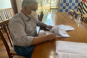 PREFEITURA MUNICIPAL DE MOCOCA RENOVOU PARCERIA COM A ASSOCIAÇÃO AMIGOS DO CAMINHO DA FÉ.