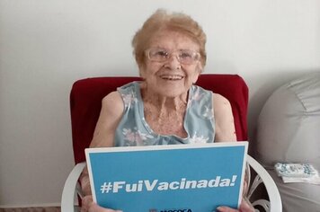 PREFEITURA DE MOCOCA INICIA VACINAÇÃO NOS IDOSOS ACIMA DE 90 ANOS.