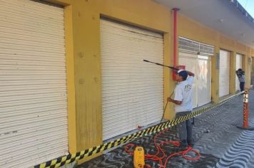 PREPARAÇÃO PARA A REINAUGURAÇÃO: PREFEITURA REALIZA PINTURA EXTERNA DO MERCADÃO 