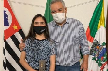 MOCOQUENSE SOLTA A VOZ NO “THE VOICE KIDS”