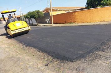 OPERAÇÃO TAPA BURACOS NO BAIRRO SÃO DOMINGOS CONTINUA