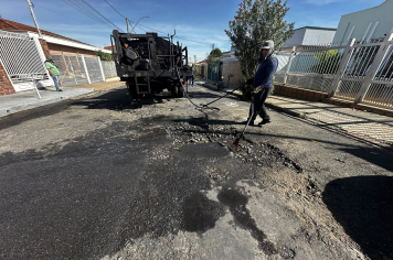  OPERAÇÃO TAPA-BURACOS NO JARDIM SANTA MARIA!
