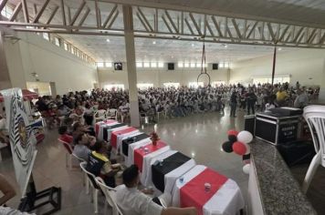 FORMATURA DO PROERD - COMPROMISSO CONTRA DROGAS E VIOLÊNCIA