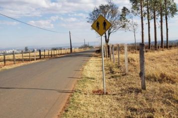  PREFEITURA INSTALA SINALIZAÇÃO DE TRANSITO