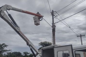 PREFEITURA REALIZA TROCA DE LÂMPADAS EM SÃO BENEDITO DAS AREIAS