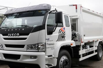 Mococa será contemplada com novo caminhão para a coleta de lixo