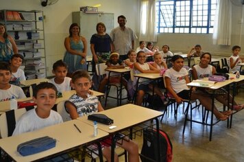 Mais de 5 mil alunos retornam às aulas na rede municipal de ensino