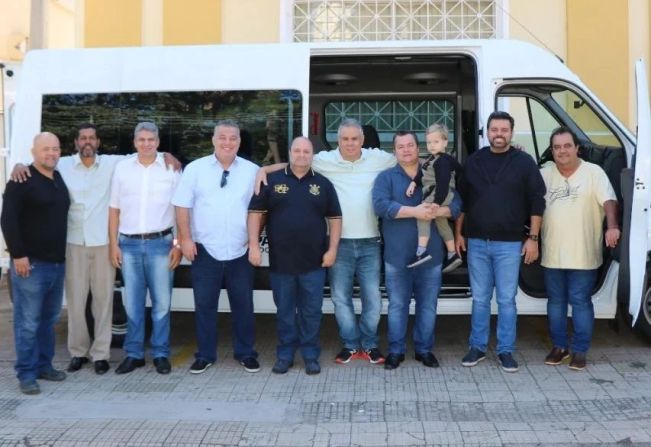 PREFEITURA MUNICIPAL DE MOCOCA AMPLIA FROTA DE VEÍCULOS DA SAÚDE