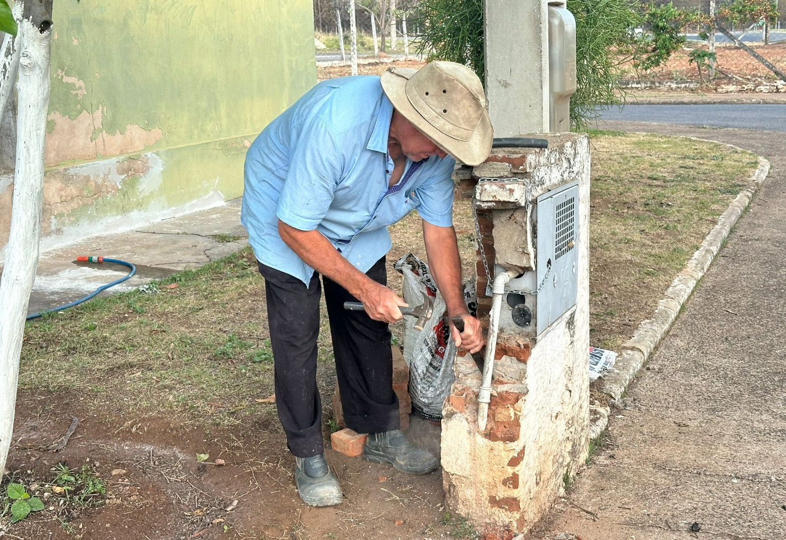 COMEÇOU A REFORMA NA ACADEMIA DE SAÚDE DO BAIRRO NENÊ PEREIRA LIMA