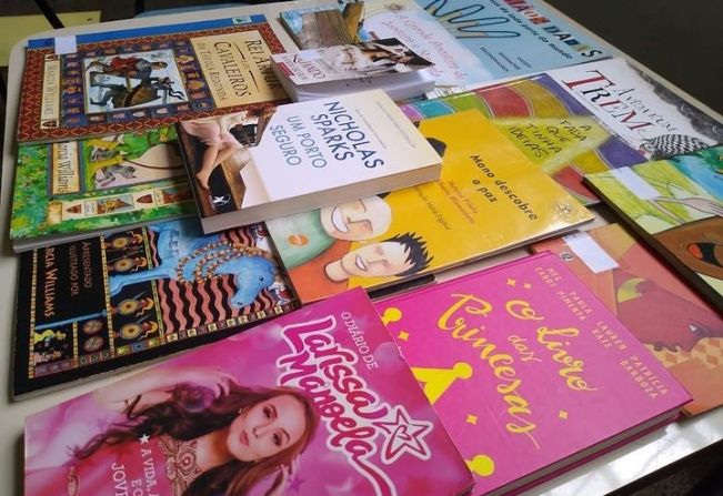 BIBLIOTECA MUNICIPAL DA CIDADE ESTÁ COM NOVOS LIVROS