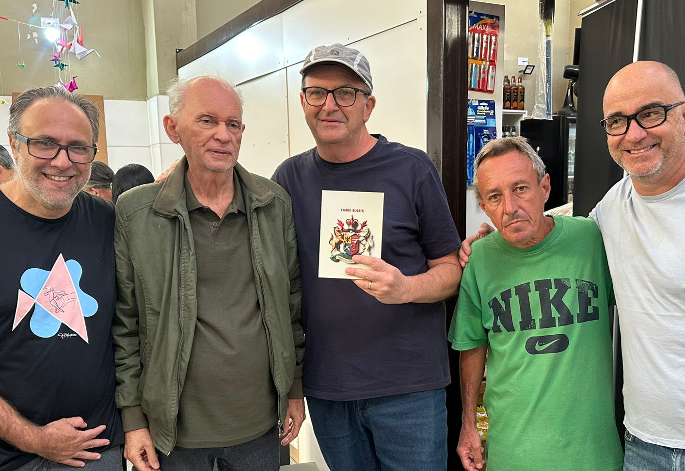 LANÇAMENTO DO LIVRO “VAGUS GLÓRIA” POR GETÚLIO CARDOZO!