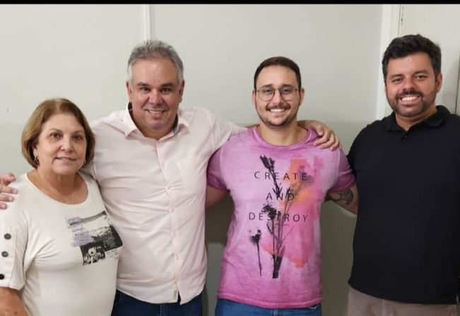 MAIS UM MÉDICO PARA ATENDER A POPULAÇÃO MOCOQUENSE