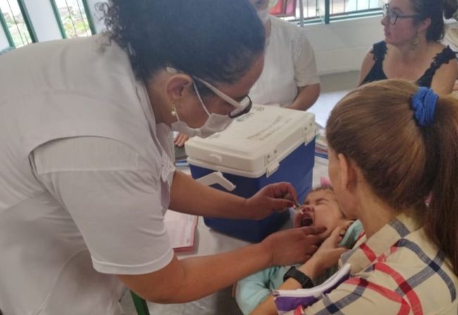 SAÚDE INTENSIFICA VACINAÇÃO CONTRA A POLIOMIELITE EM CRIANÇAS DE MOCOCA