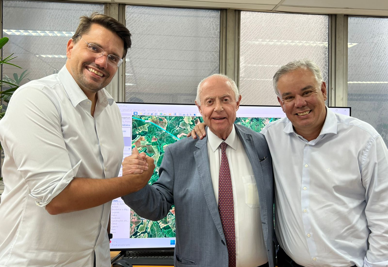 PREFEITO EDUARDO BARISON ANUNCIA DUPLICAÇÃO DA RODOVIA MOCOCA A RIBEIRÃO PRETO