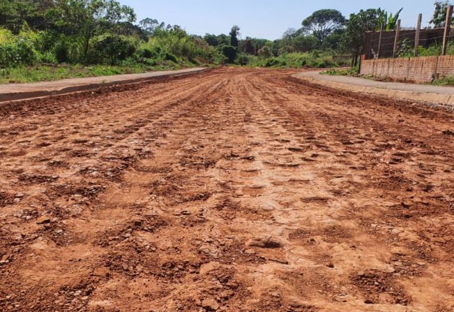 PREFEITURA DE MOCOCA AVANÇA NA PAVIMENTAÇÃO DA RUA AUGUSTO FINARDI PARA MELHORAR ACESSIBILIDADE