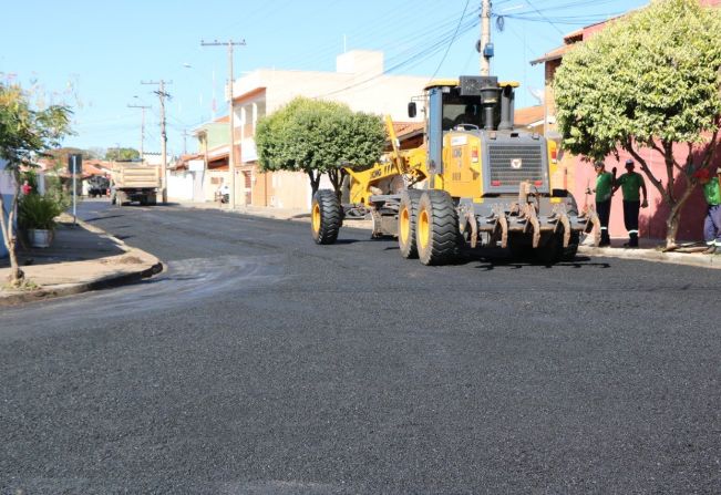 PREFEITURA MUNICIPAL DE MOCOCA VAI INVESTIR R$10 MILHÕES EM PAVIMENTAÇÃO ASFÁSTICA EM 2022