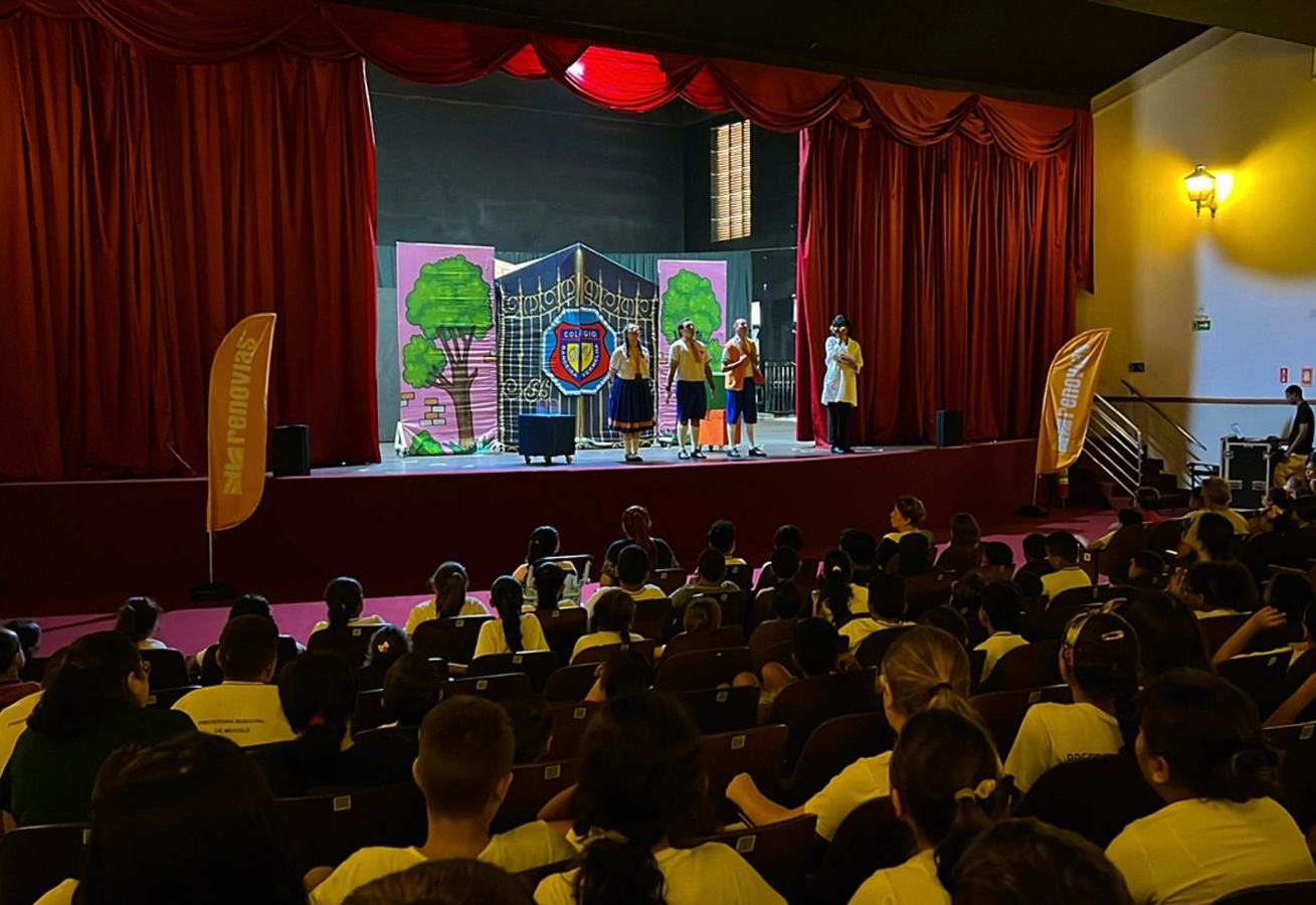 PEÇA EDUCATIVA LEVA CONSCIENTIZAÇÃO SOBRE TRÂNSITO AOS ALUNOS DE MOCOCA