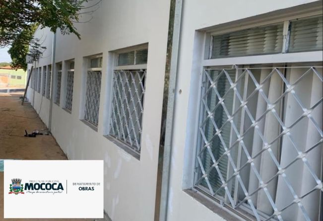 MANUTENÇÃO TELHADO E INSTALAÇÃO DE CALHAS  