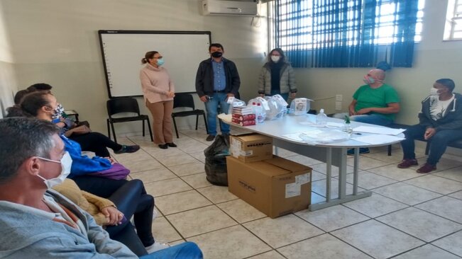 “Além do grande beneficio à população, que agora contará com um local específico para o atendimento à pacientes com sintomas, também vale ressaltar a geração de empregos, no qual 12 profissionais mocoquenses saíram da fila do desemprego” destaca o prefeit