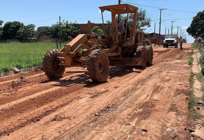 PREFEITURA INICIA REVITALIZAÇÃO NAS RUAS DO POR DO SOL
