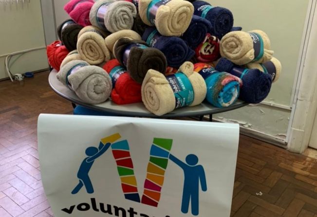 FUNDO SOCIAL DE SOLIDARIEDADE RECEBE DOAÇÕES DE FUNCIONÁRIOS DA SABESP.