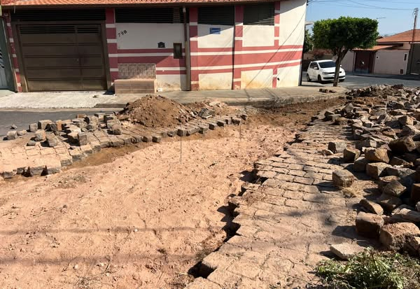 MAIS UMA MELHORIA DE SARJETA