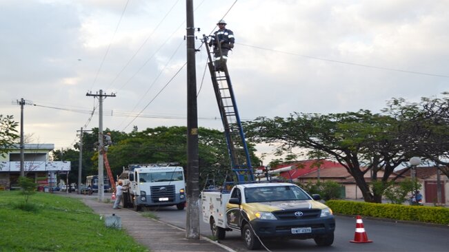 Prefeitura intensifica trabalho de manutenção da iluminação pública