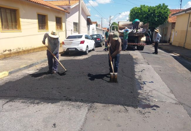  VÁRIOS TRECHOS CONCLUÍDOS