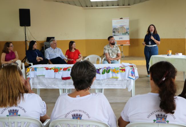 FORMATURA DO CURSO DE PINTURA EM TECIDO PARA IDOSOS