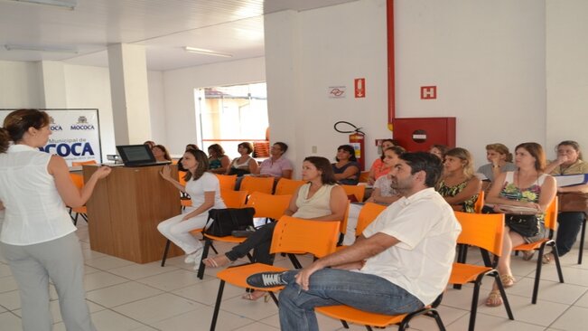 Prefeitura se mobiliza para a Campanha Contra HPV; meta é vacinar 1300 meninas