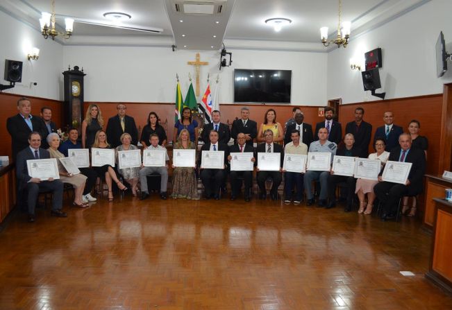 PREFEITO PARTICIPA DE SOLENIDADE NA CÂMERA MUNICIPAL DE MOCOCA