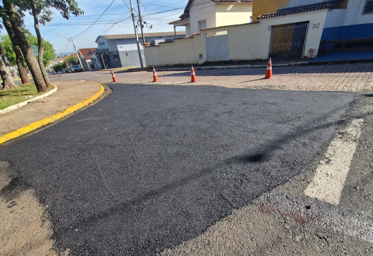  TRABALHO DA EQUIPE DA OPERAÇÃO TAPA BURACOS NOS ÚLTIMOS DIAS 