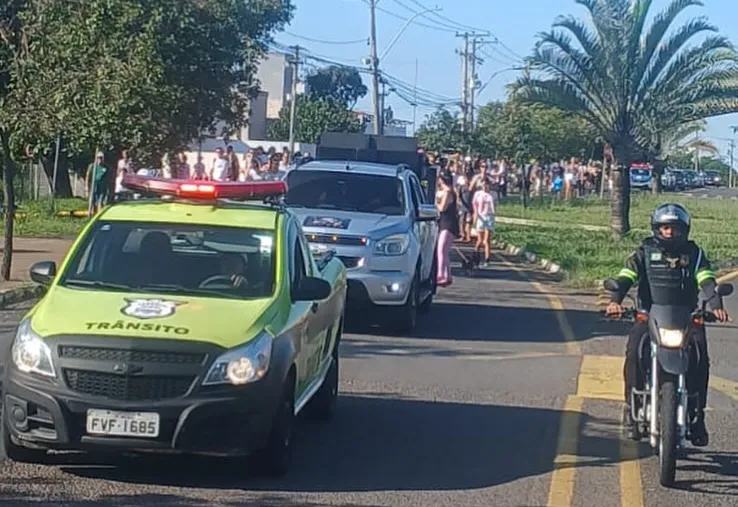  CAMINHADA PELA VIDA E INTEGRAÇÃO REÚNE COMUNIDADE EM MOCOCA