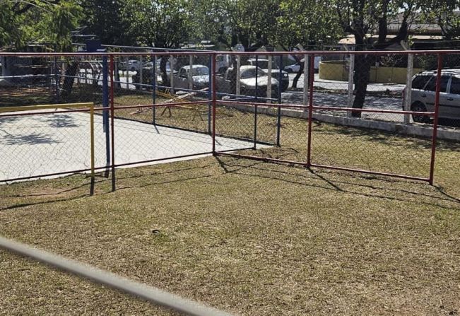 ESCOLAS MUNICIPAIS DE MOCOCA CONTINUAM RECEBENDO LIMPEZA