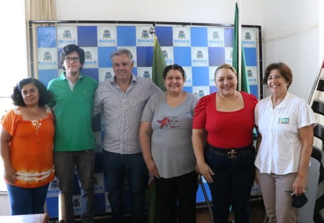 ASSINATURA DE CONVÊNIO COM ENTIDADES SOCIAIS DA CIDADE